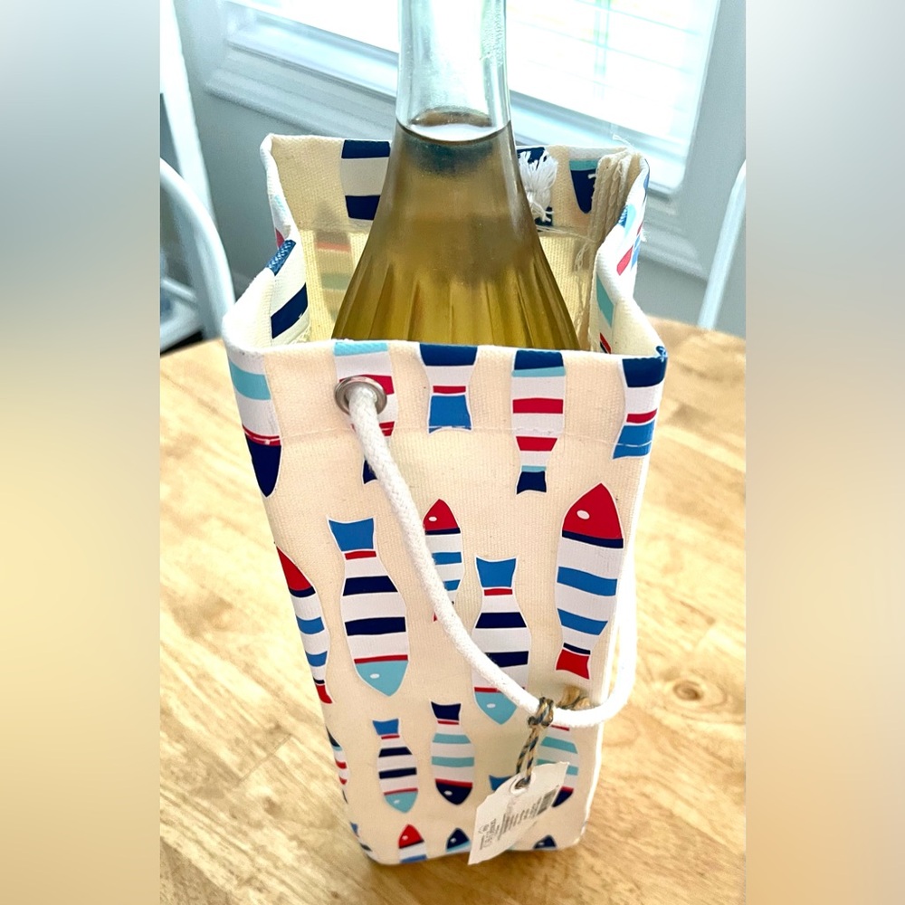 C.R. Gibson Fish Pattern Wine Tote NWT